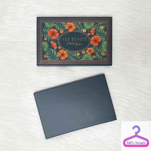 ACE BEAUTE NOSTALGIA EYESHADOW PALETTE - Picture 3 of 9